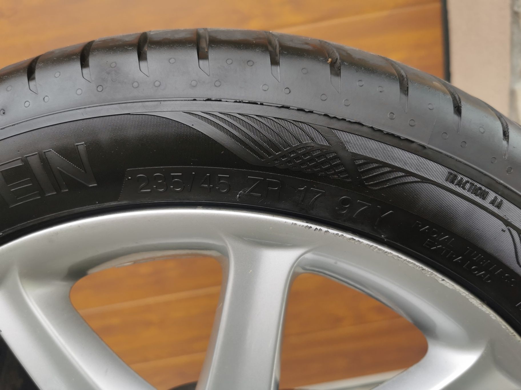 Jante originale Audi R 17"+cauciucuri vară 235/45/17