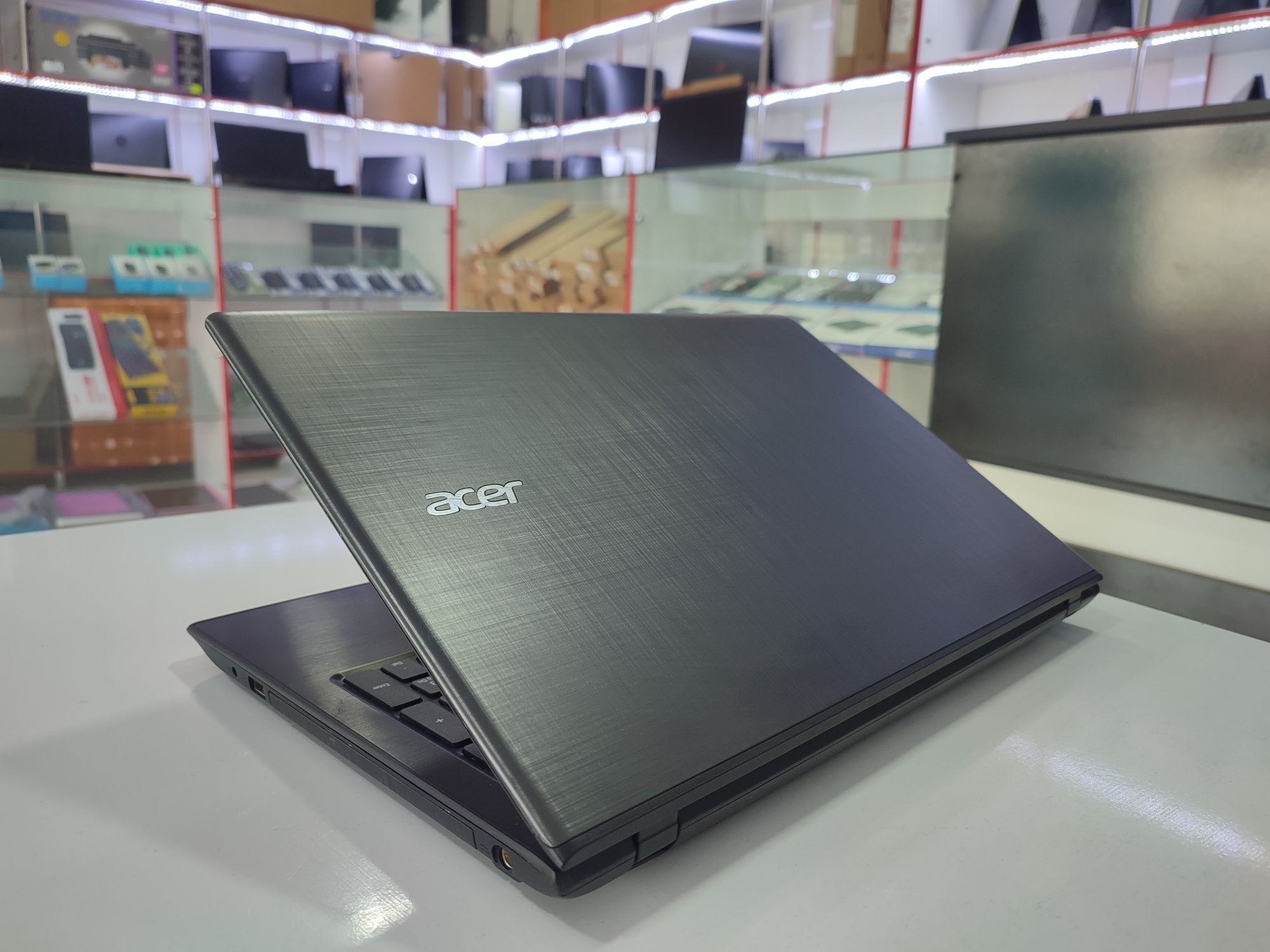 Acer core i5 8 gb operativka SSD+hdd qo'shimcha videokartalik