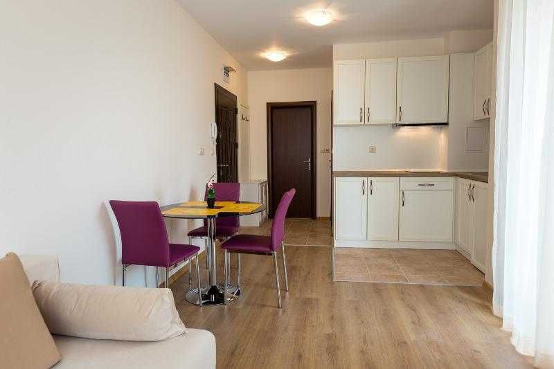 Mobilă pal , mdf si decoratiuni pentru casa