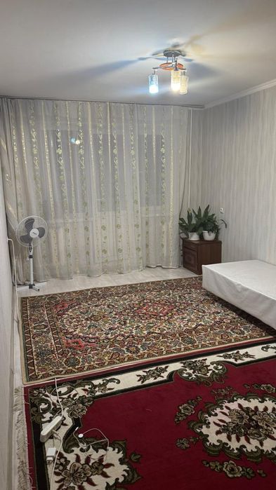 2-комн., 1 мкр., 4 этаж (не угол)