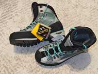 Bocanci trekking femei La Sportiva Trango Cube Gtx, marime 38
