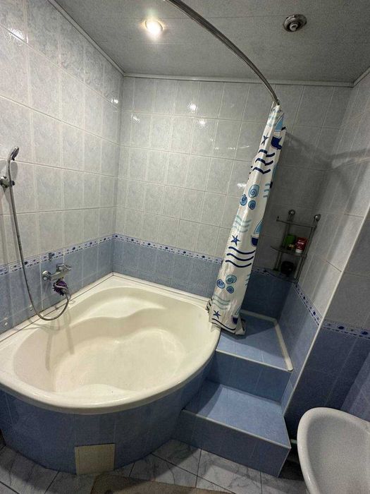 Продается квартира 4/3/9 напротив ТРЦ Riviera, Алмазар, 110 кв/м