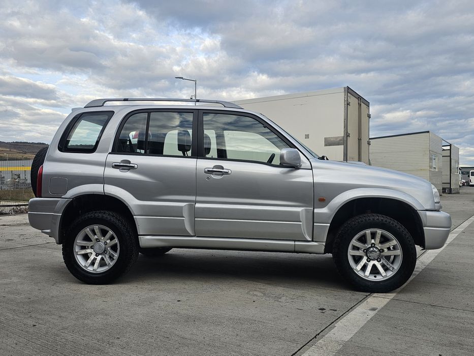 Suzuki grand vitara Limited,2.0 Diesel,4x4,Clima,Jante,Posibil rate***