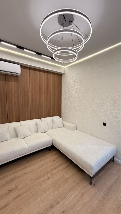 Новая квартира в аренду на улице Шота Руставелли