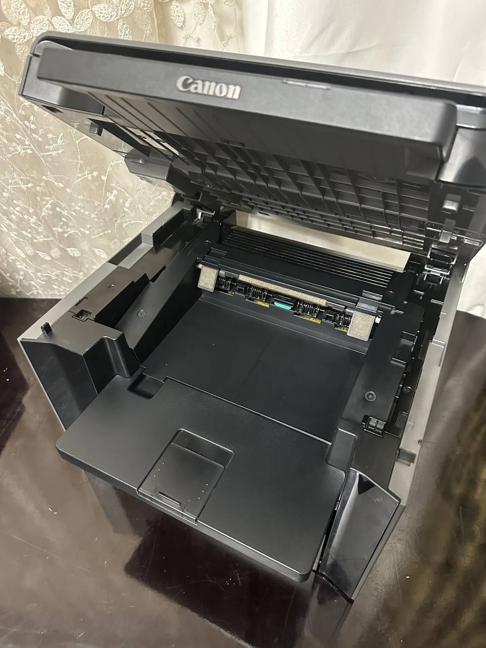 Canon Mf4410 3v1 scaner kserokopiya printer kam ishlagan holati ideal