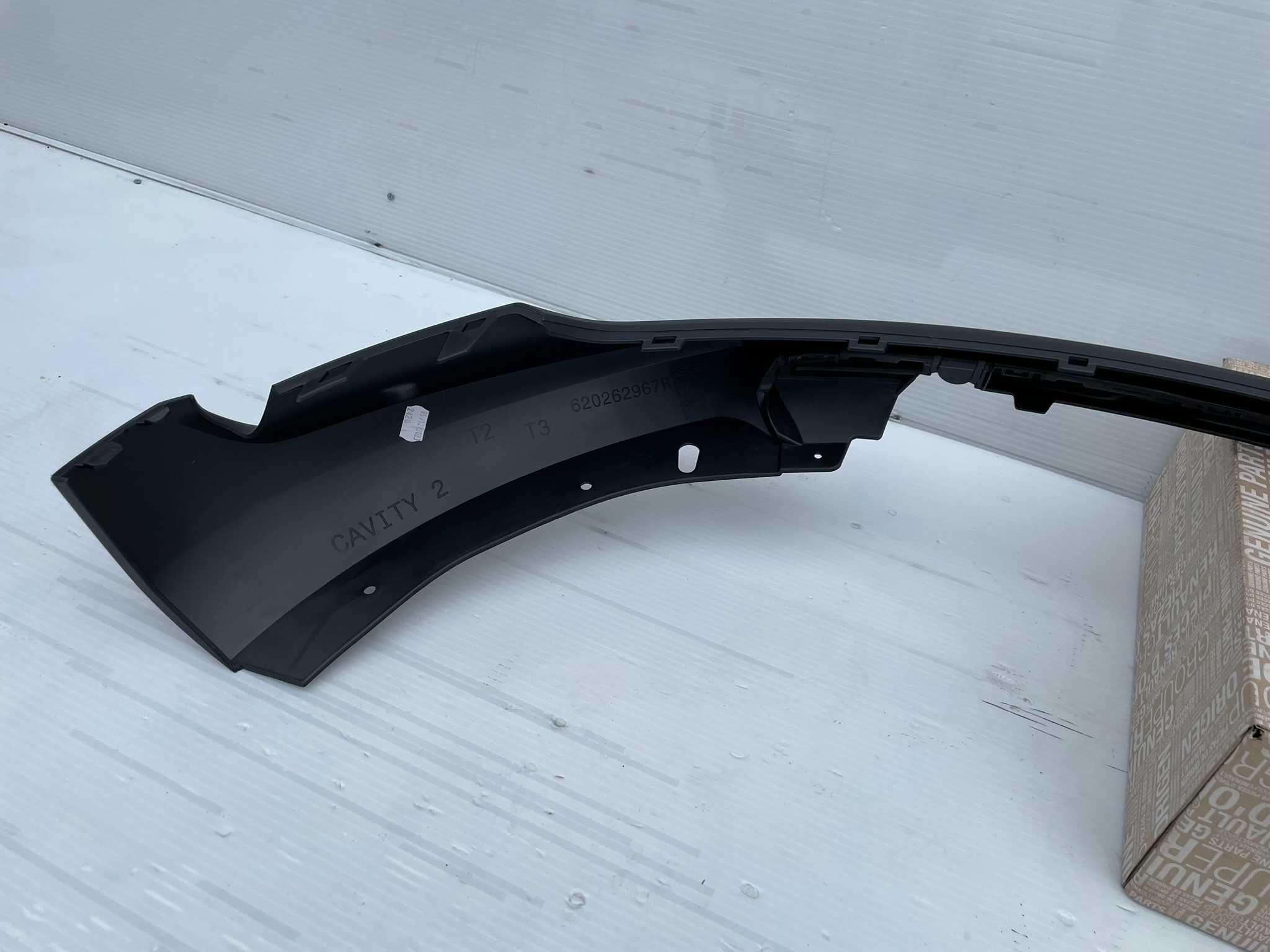 Spoiler bara fata Renault Megane E-Tech nou original Renault