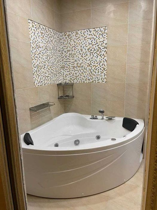 Сдается большая шикарная квартира в центре города!