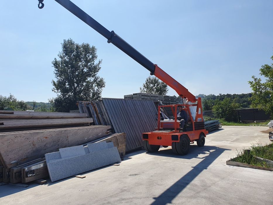 Vând macara braț hidraulic automacara încărcător frontal stivuitor