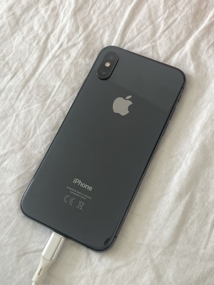 Iphone XS 64GB black