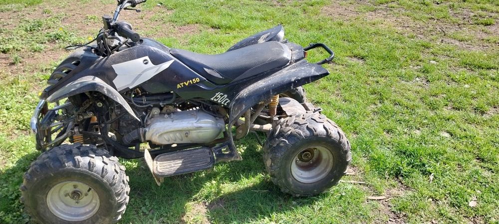 Se vinde un atv și un matocros