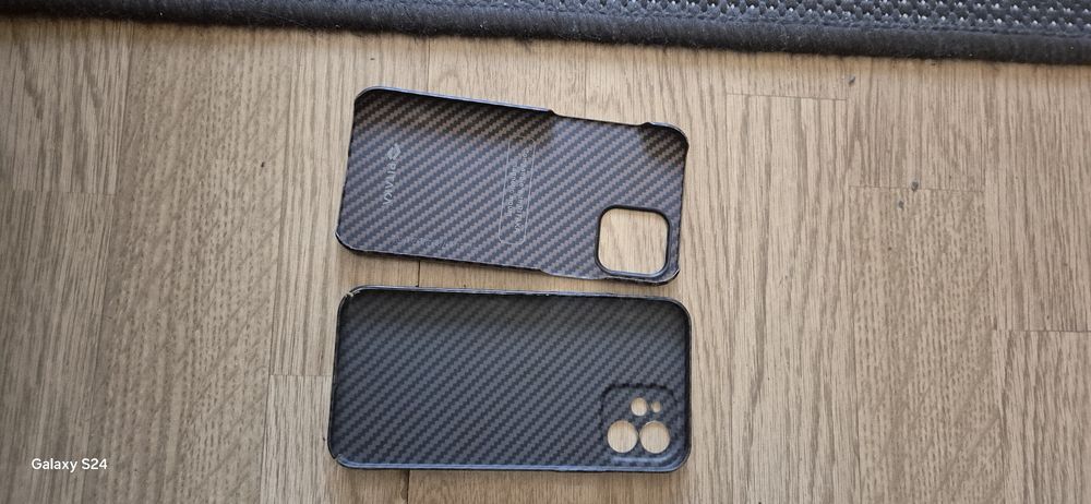 2 Huse carbon iphone 12