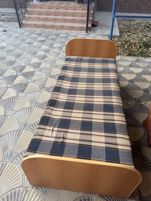 Кровать 1спальная б/у