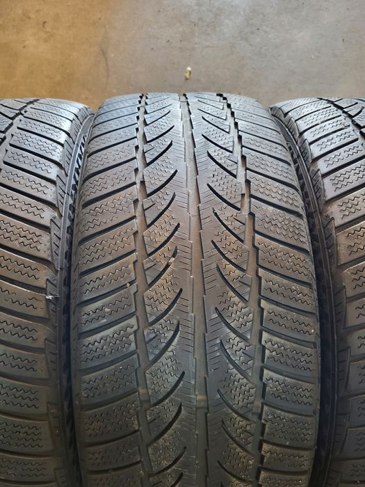 4 anvelope 225 45 17 iarna