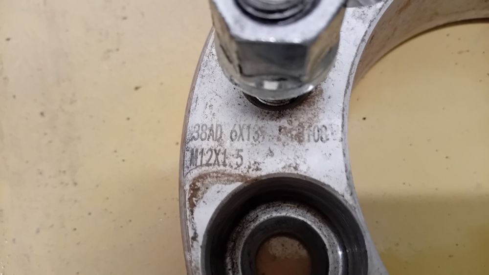 Фланци +38 мм и 6х139.7