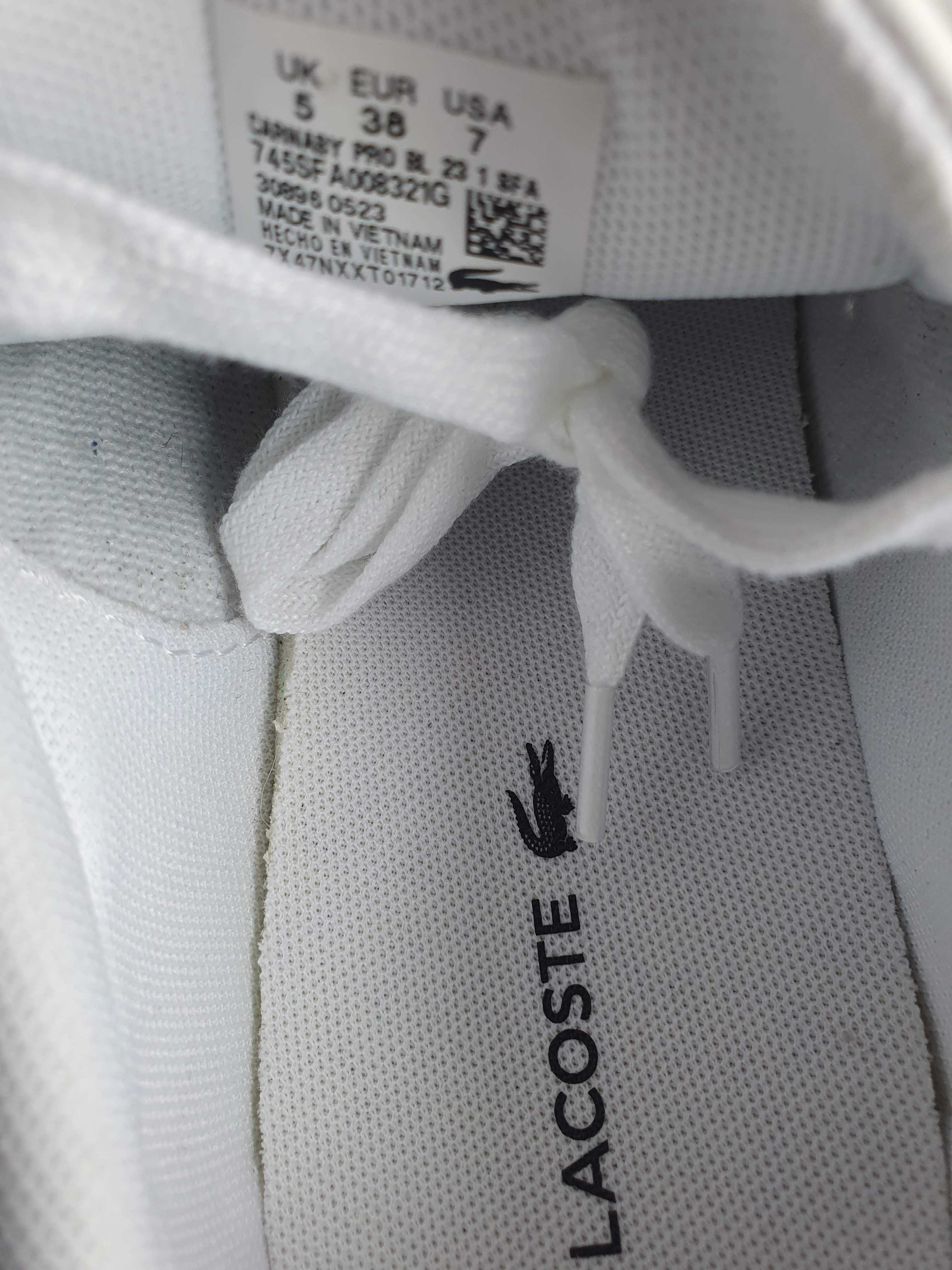 LACOSTE Carnaby Pro обувки размер 38, Великобритания