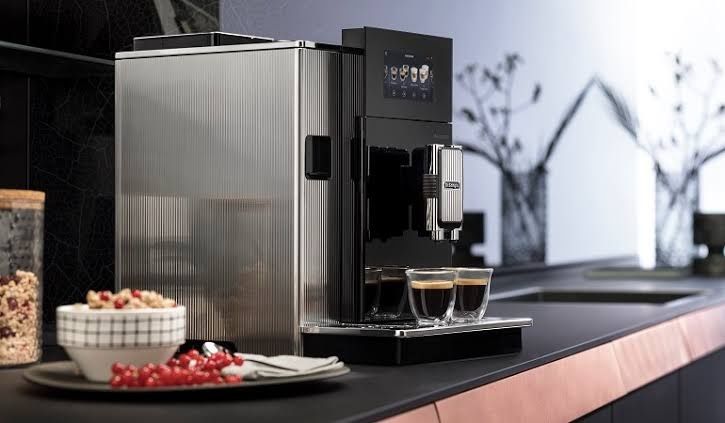 Кофемашина DeLonghi Maestosa EPAM 960.75.GLM