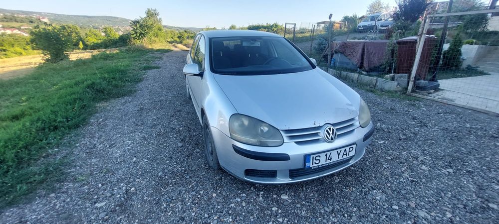 Volkswagen Golf 5 1.4 benzina 75 CP