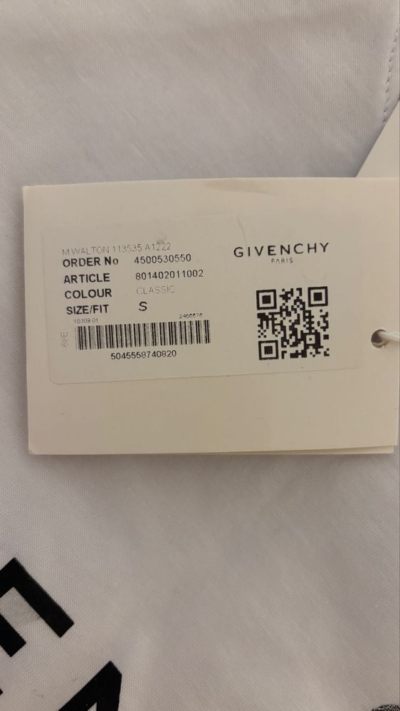 Givenchy Tshirt Original New
