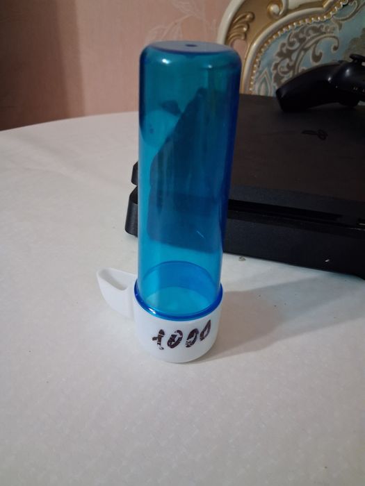 Продам поильник новый