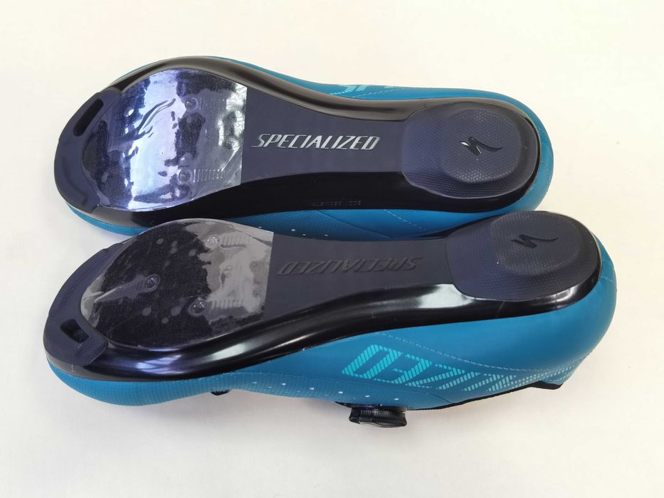 Ghete ciclism Adidasi incaltaminte bicicleta 42 43 44 SPECIALIZED  NOI