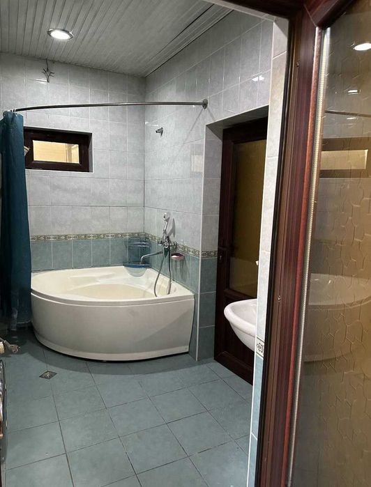 Мирабад 2комната квартира продаётся.Срочно!