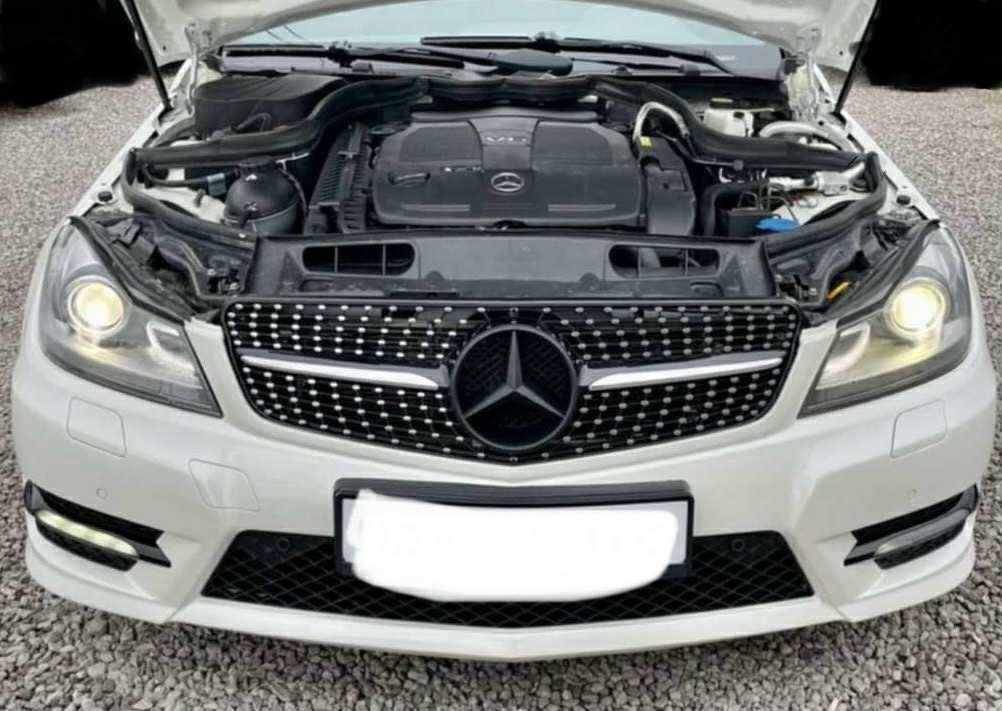 Mercedes C350 бензин
