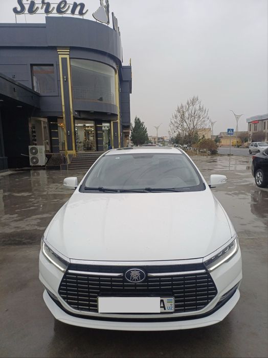 BYD Qin 2022й 450 км запас ход