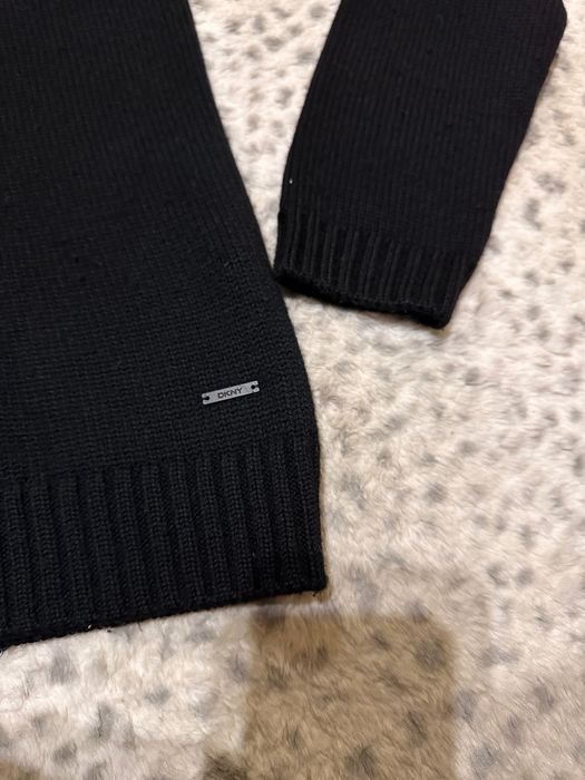 DKNY - мъжки вълнен пуловер