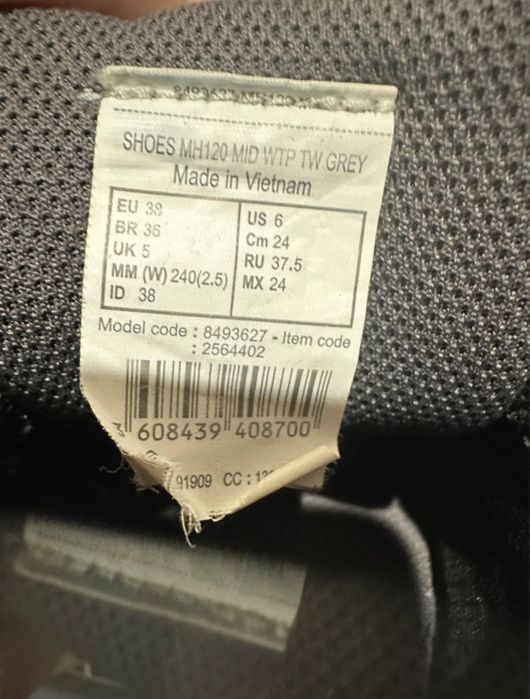 Bocanci drumeție marimea 38