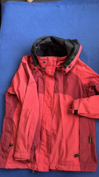 Дамскo яке Wolfskin, размер M