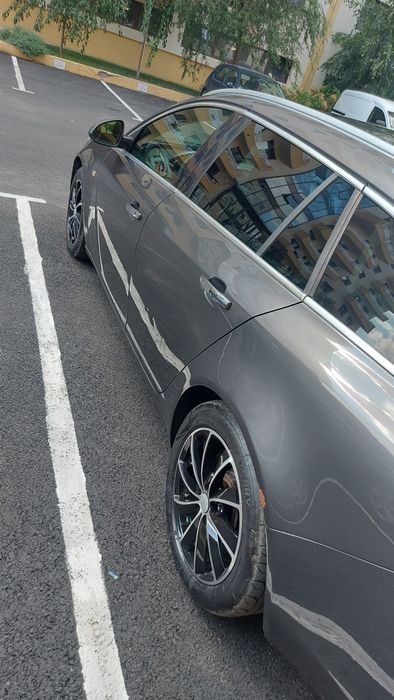 Opel insignia  2011