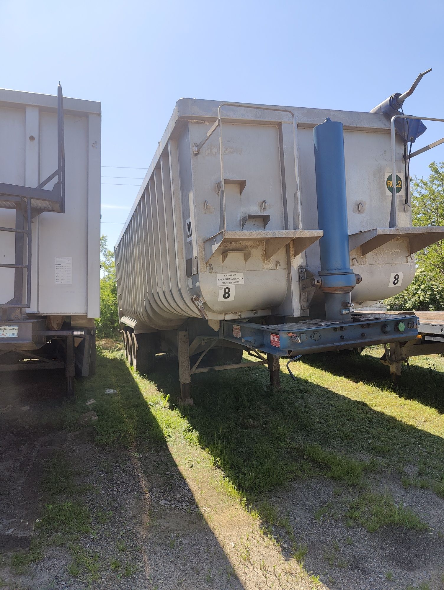 Scania + bena cereale,3 ansambluri disponibile, individual sau la pach