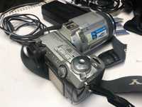 SONY Дигитален Фотоапарат DSC- F717 Cyber-Shot  и  Memory  Stick / Duo