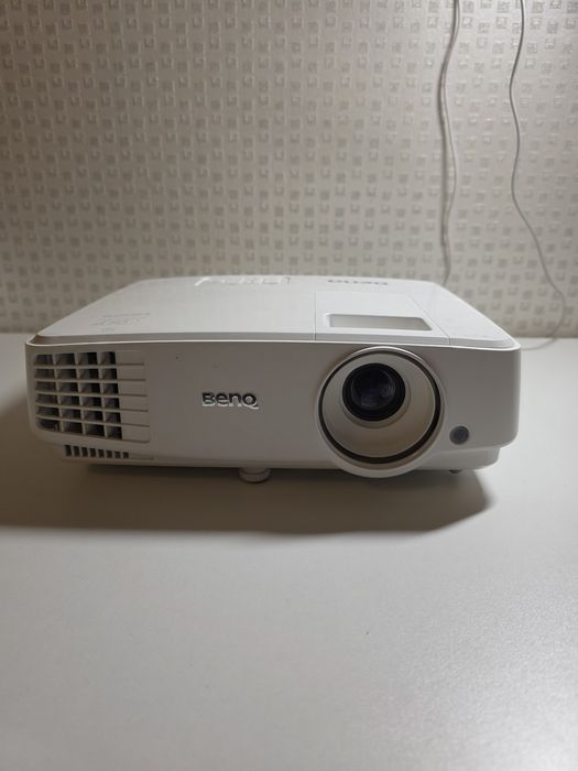 Proiector BENQ alb