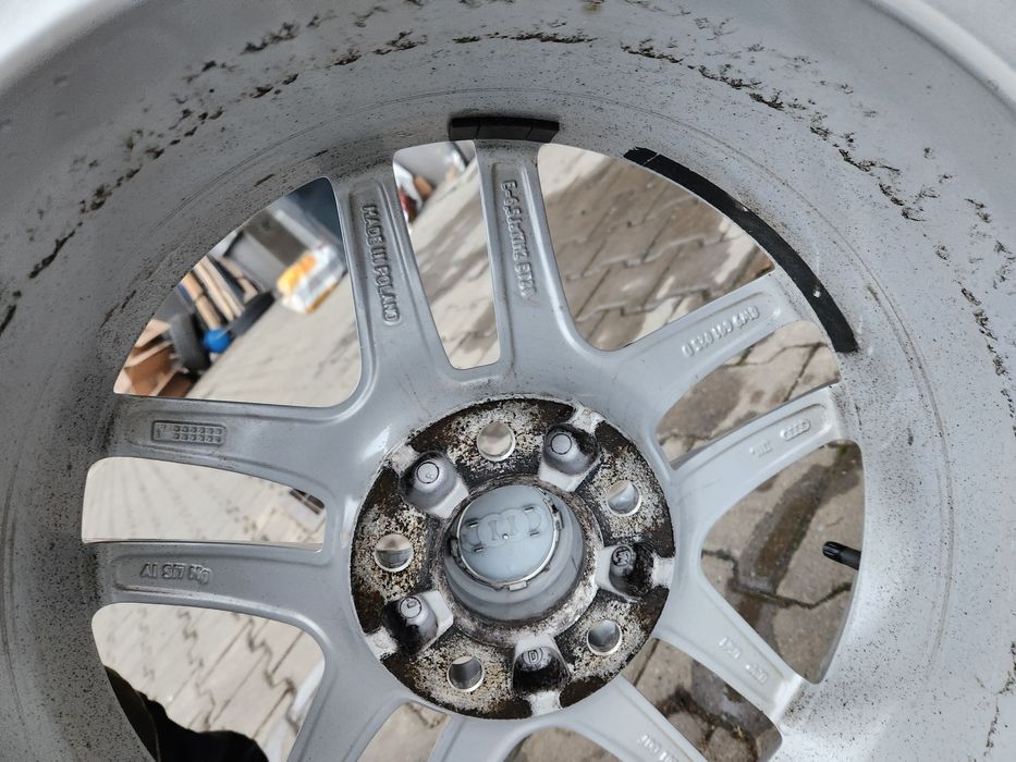 Jante originale 17" IARNA Audi a4 allroad b8/b9