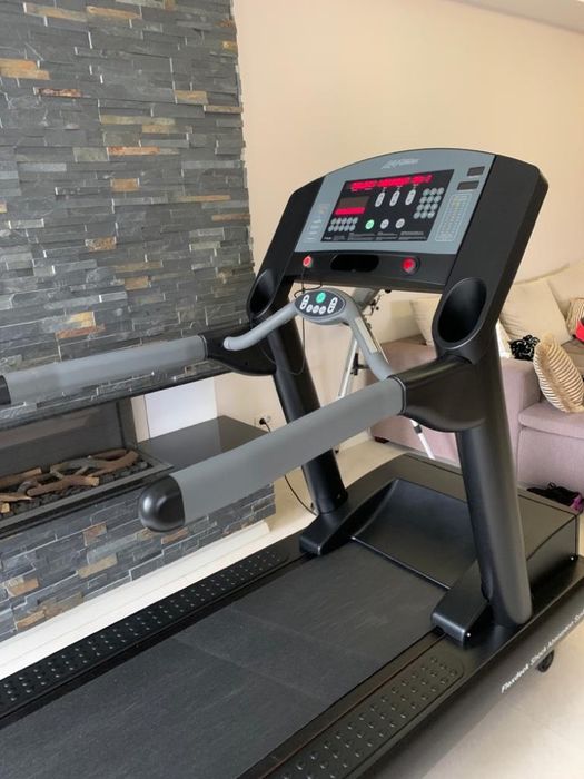 Tecgnogym & Life fitness equipment