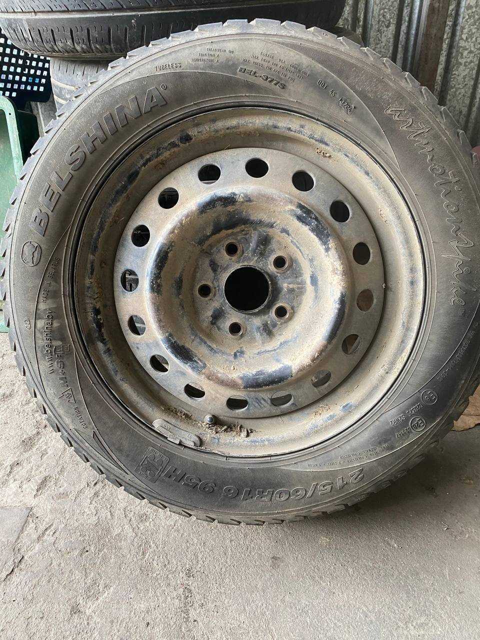 Продаются запаски на ниву