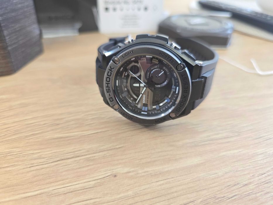 Casio G-Shock/G-Steel GST-210M-1AER