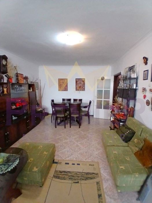 Продава се Двустаен апартамент в София, Люлин 3 - 85 кв.м за 1942 €/кв.м - Снимка #1