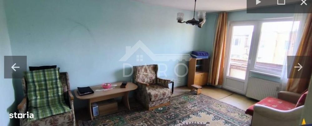 Apartament de vânzare cu 4 camere