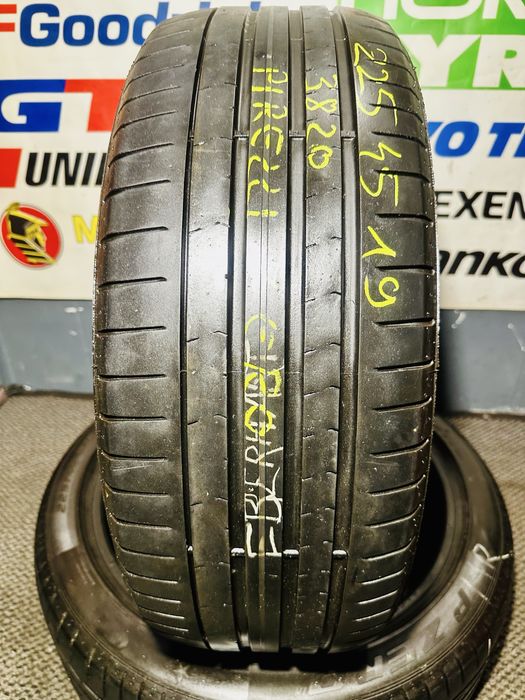225/45 R19 96Y XL - Pirelli PZero Oferta