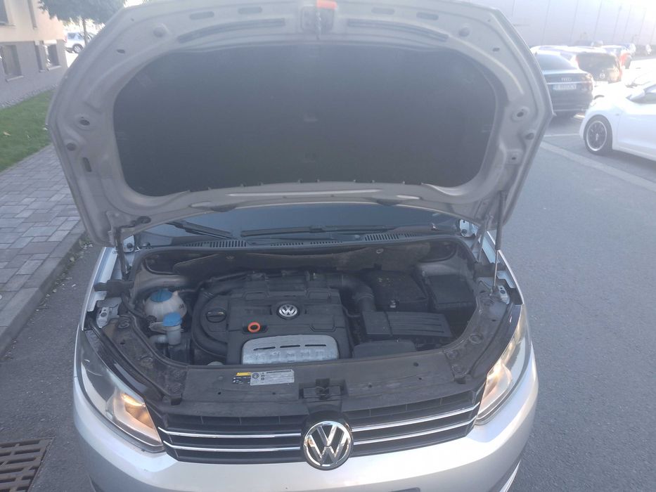 Volkswagen 1T CTHCAC TOURAN - masina merge perfect