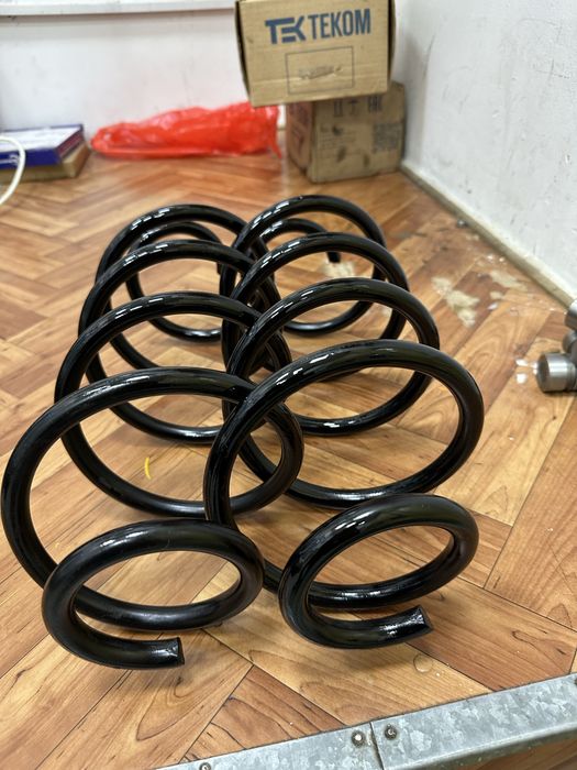 ПружиныПриора передние новые