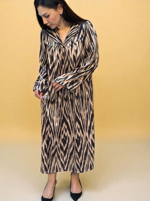 Женское узбекское длинное платье