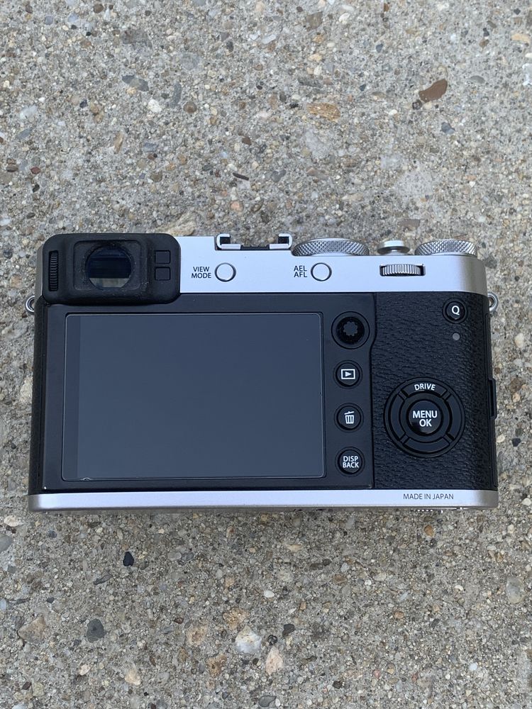 Fujifilm X100F Aparat Camera Foto Mirrorless Rangefinder Fuji Foto
