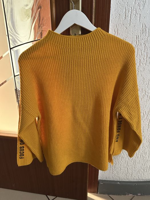 Pulover, S, nou, Colin’s