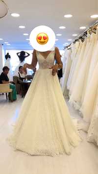 Продам шикарное новое свадебное платье