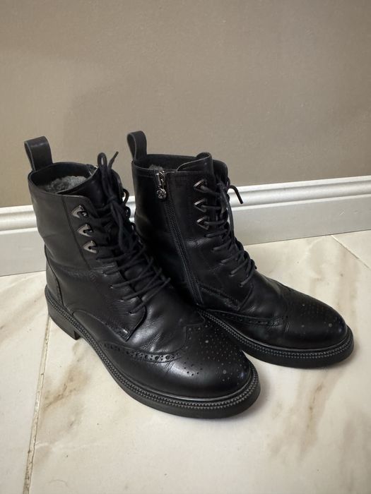 Ботинки зима женские