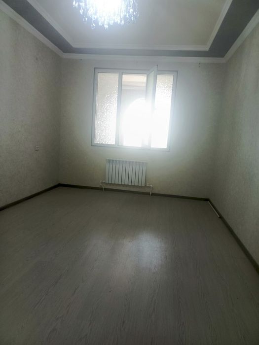 2 xona kvartira sotiladi