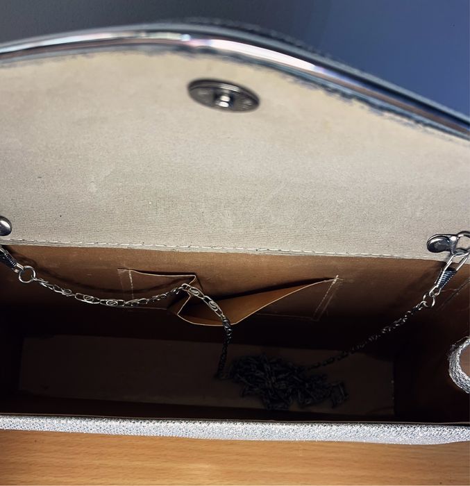 Продавам дамски чанти